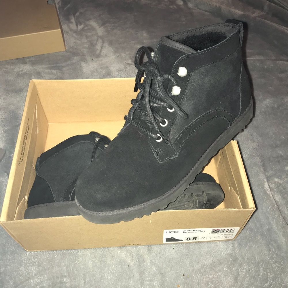 Bethany UGGS